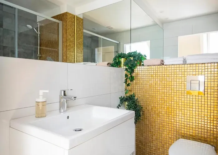 Bedinbern - Self Check-in Hotel apartamentowy 4*