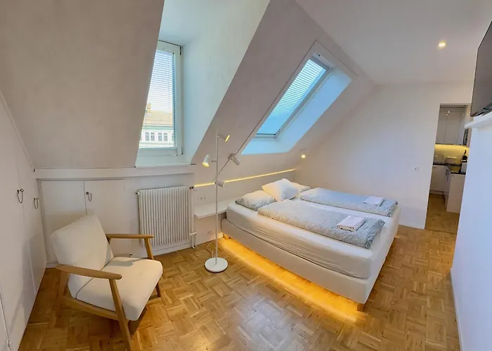 Bedinbern - Self Check-in Hotel apartamentowy 4*