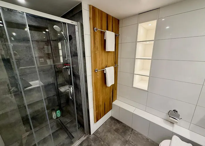 Bedinbern - Self Check-in 4* Berna